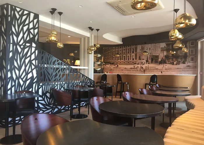 De La - Jean De Luz Hotel