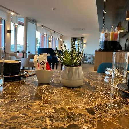 Hotel De La - Jean De Luz