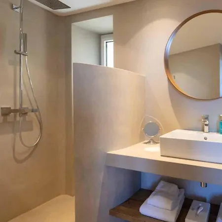 De La - Jean De Luz 4*